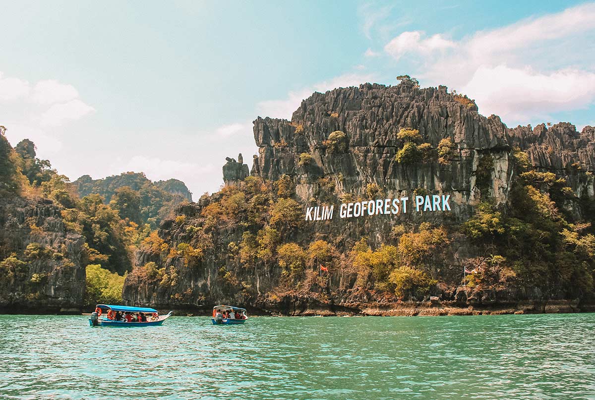 Jelajahi Mangrove Langkawi: Tur Ekosistem Unik dan Penting